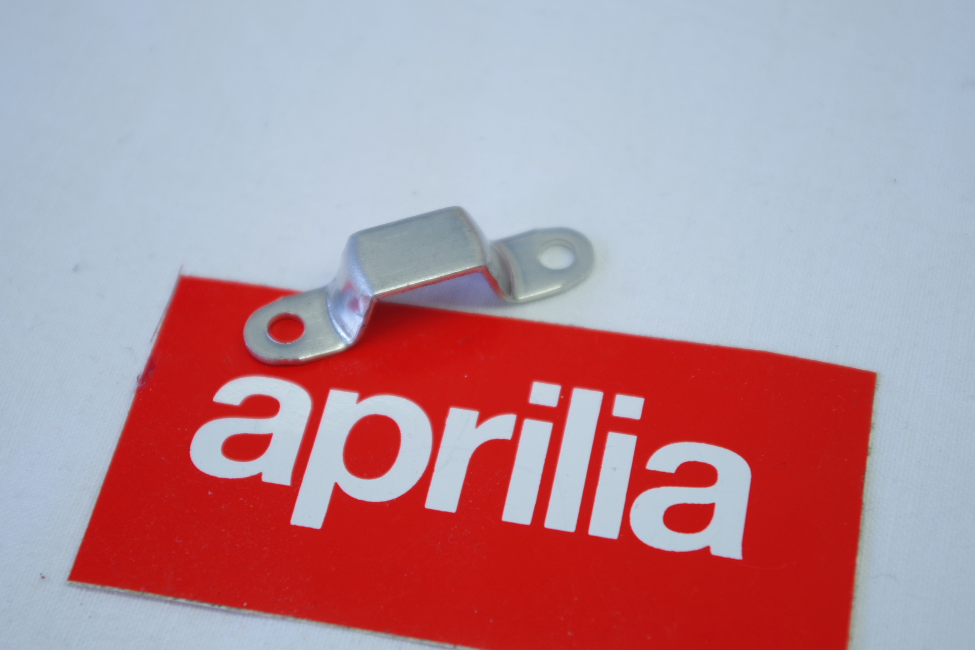 Thermostat Bügel Halter RS125 Rotax Aprilia